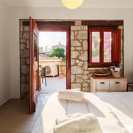 Seaside Dukes Landhaus Parálion Ástros