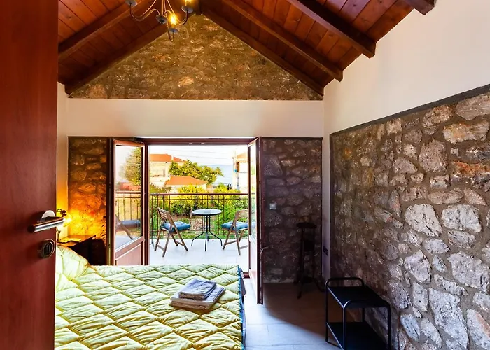 Seaside Dukes * Parálion Ástros